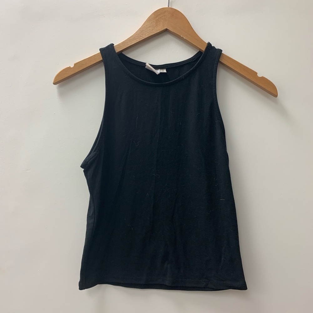 Live in the moment black tank top. Size xs